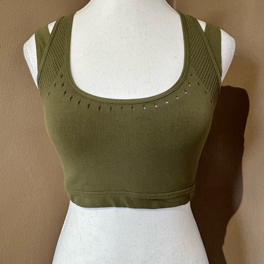Fabletics Olive Green Sports Bra Size M